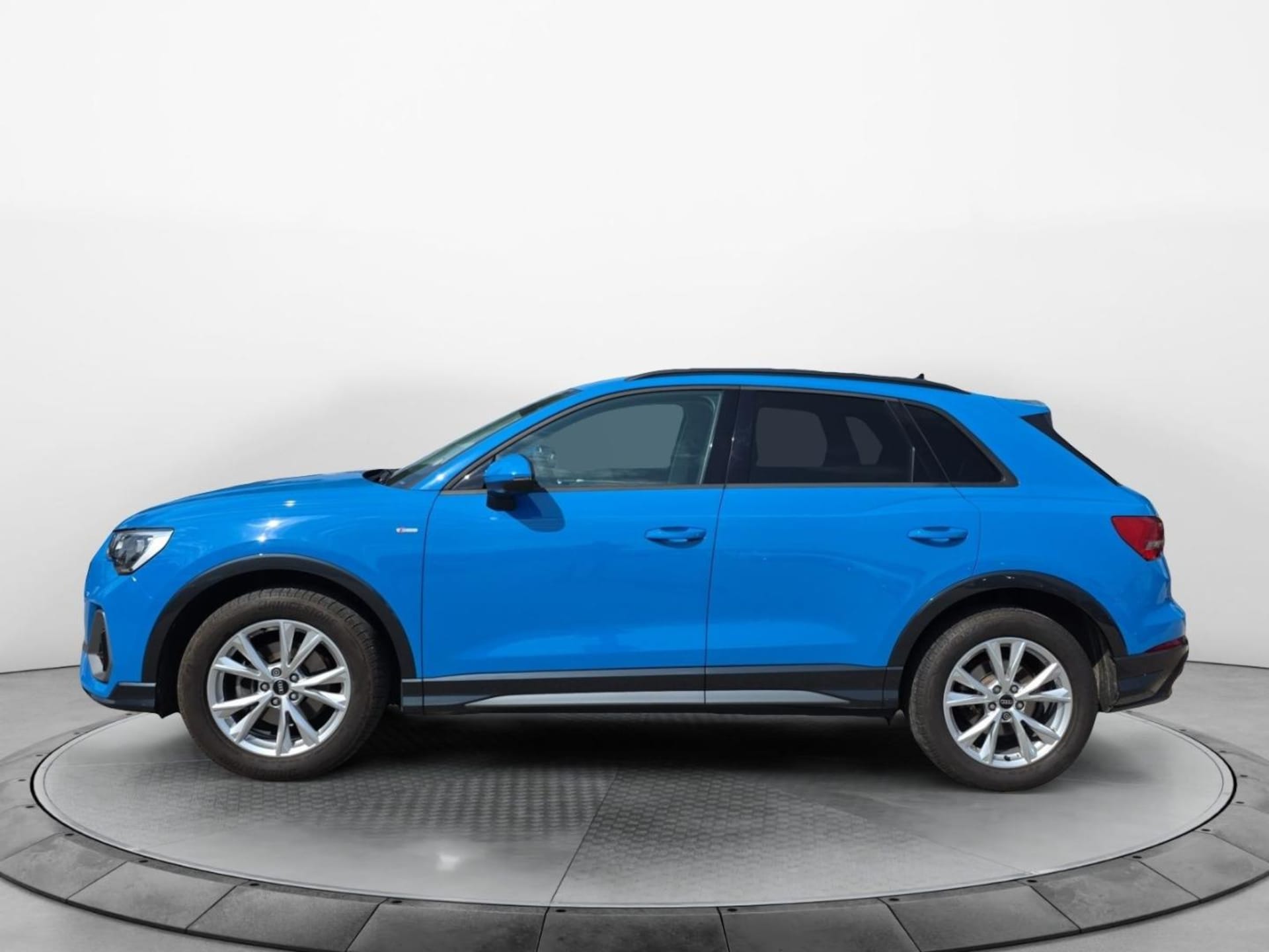 Audi Q3 SUV S line