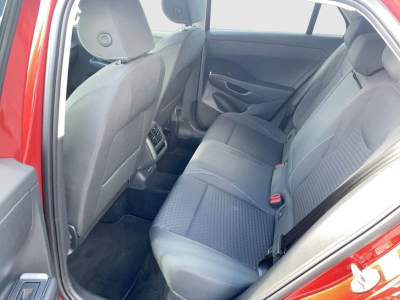 Volkswagen T-Roc – Bild 13
