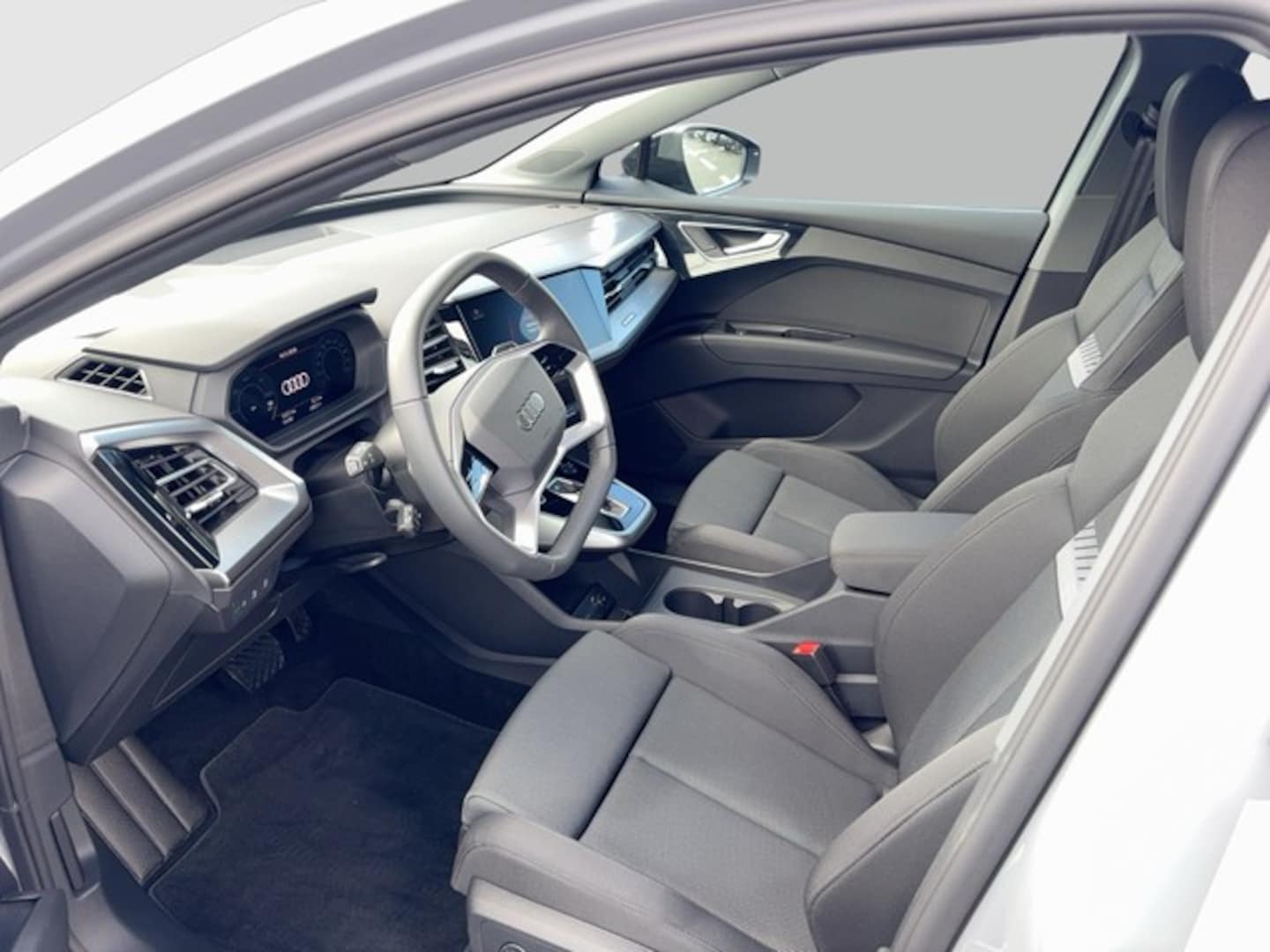 Bild über Audi Q4 Sportback e-tron 40 e-tron - für weitere Informationen kontaktieren Sie den Audi Partner