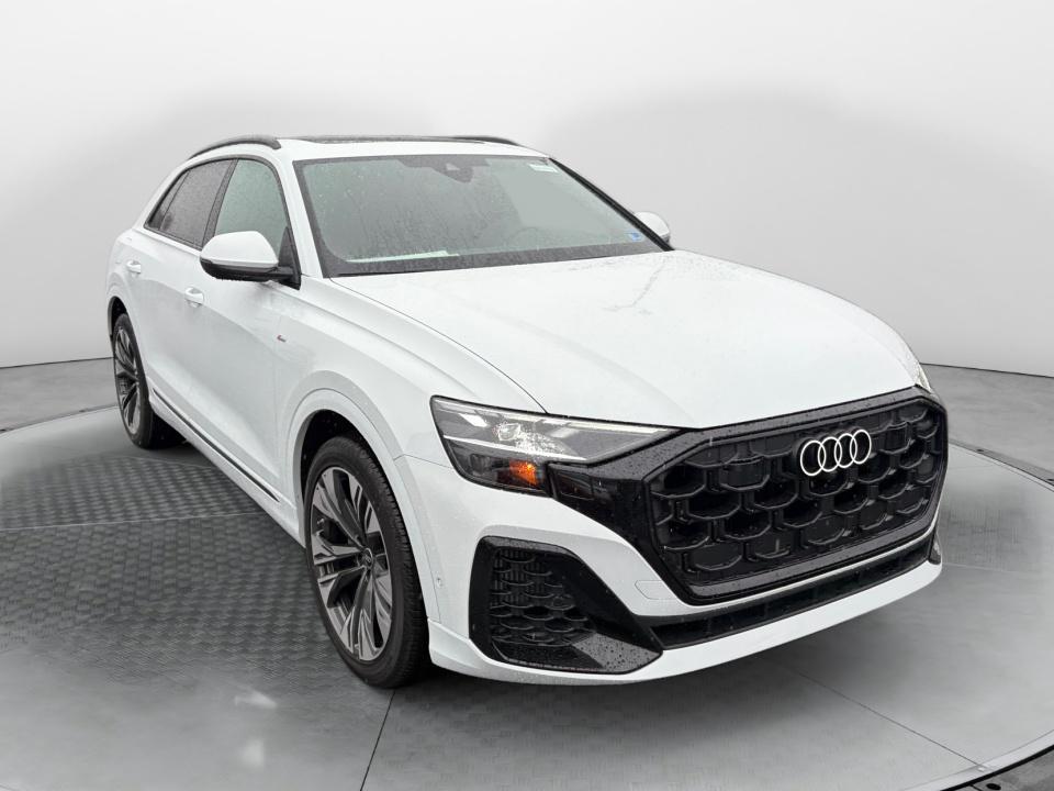 2026 Audi Q8 55 Premium Plus quattro Tiptonic's photo