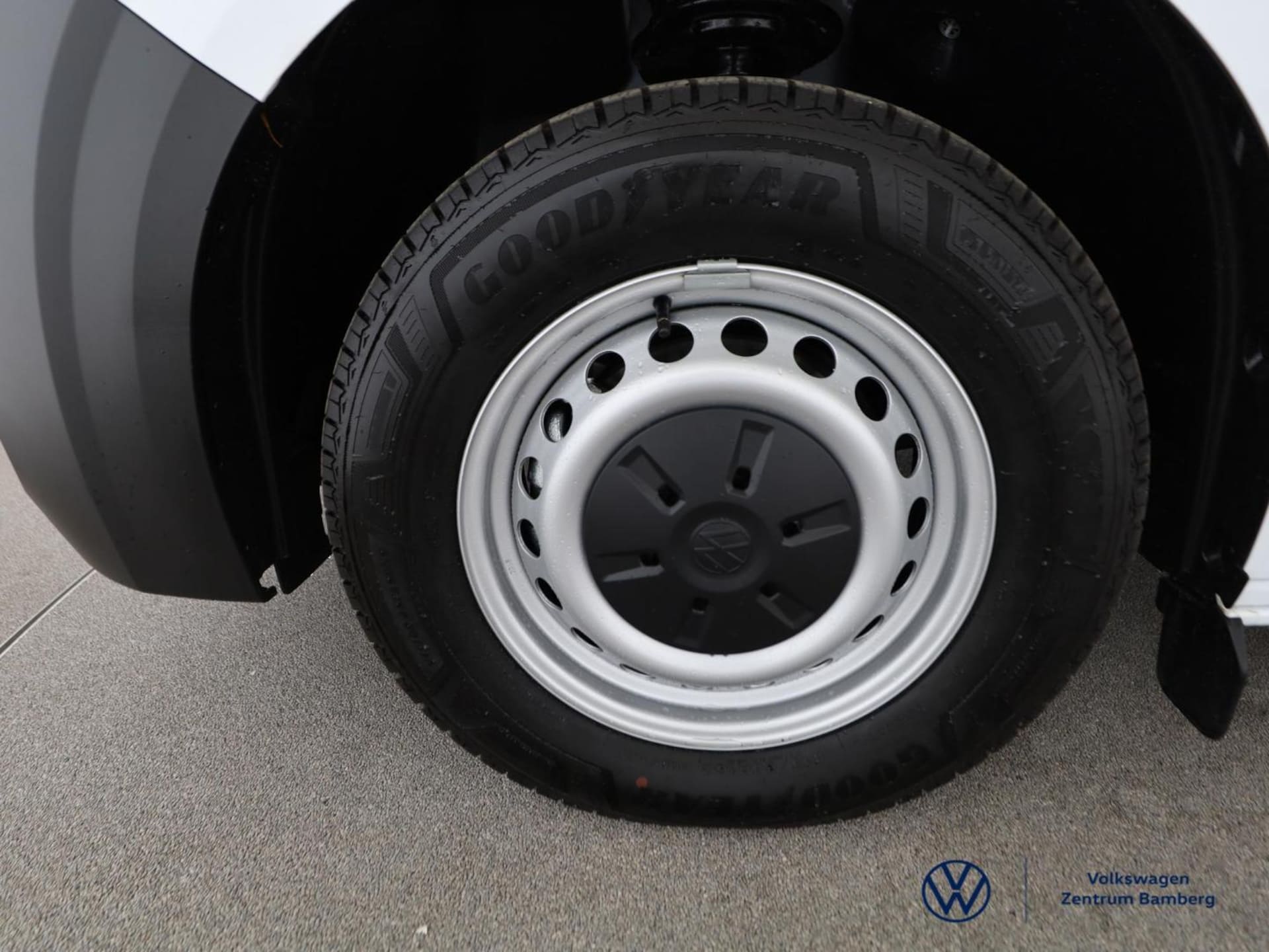Volkswagen Transporter Kasten langer Radstand