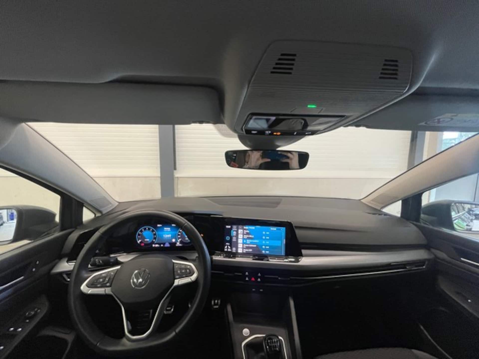 Volkswagen Golf Active