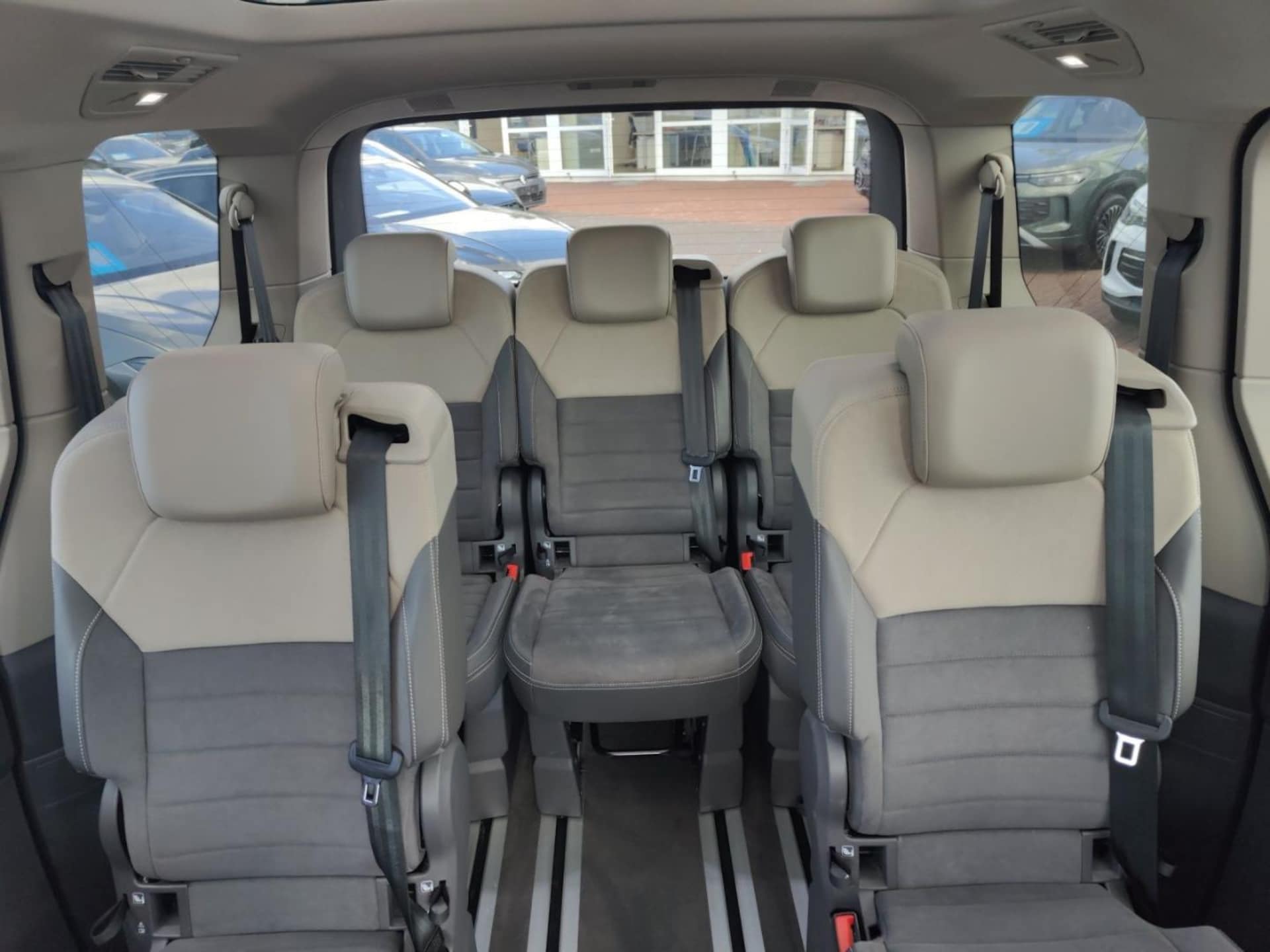 Volkswagen Multivan Style