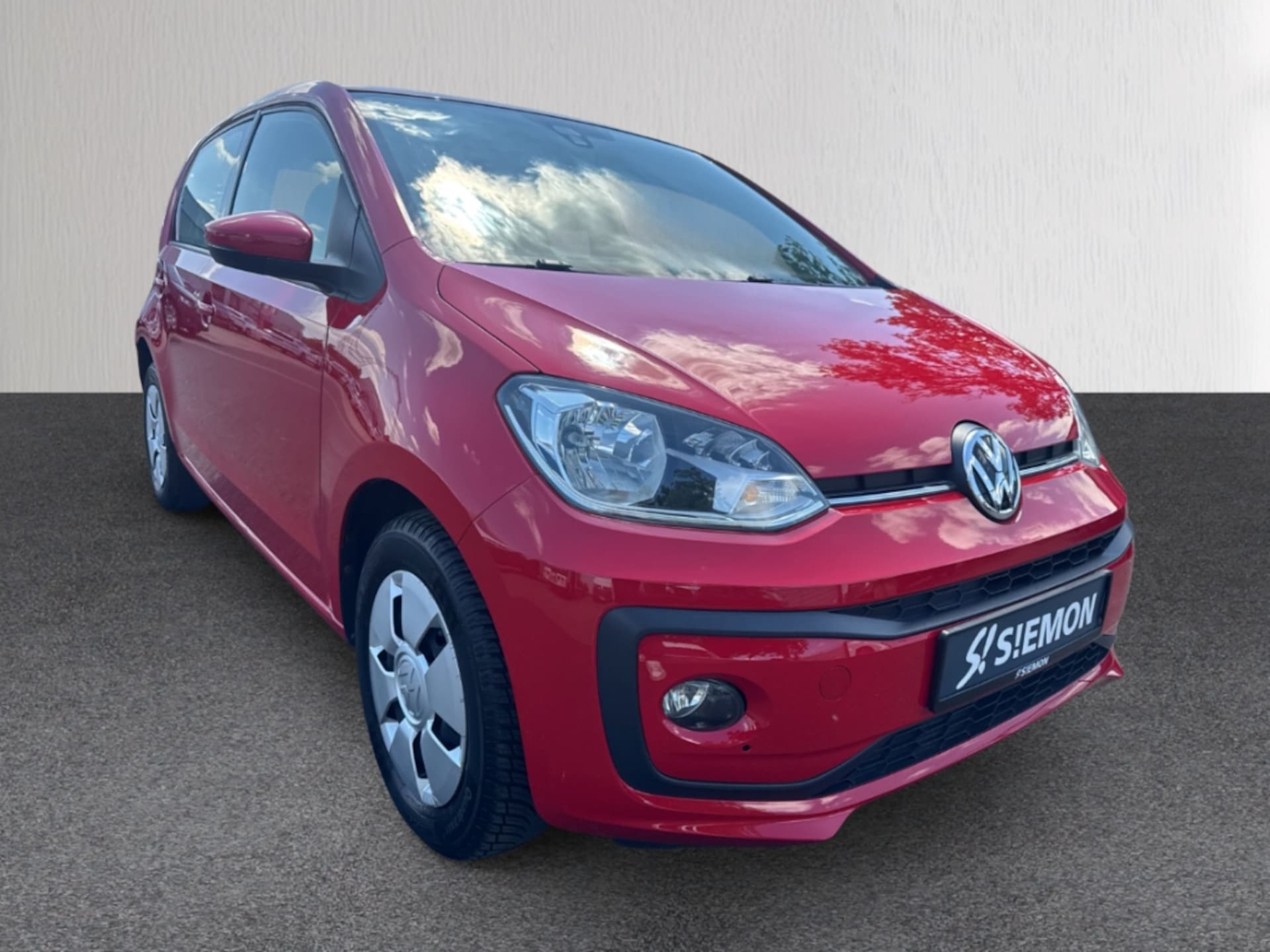 Volkswagen up! move up!