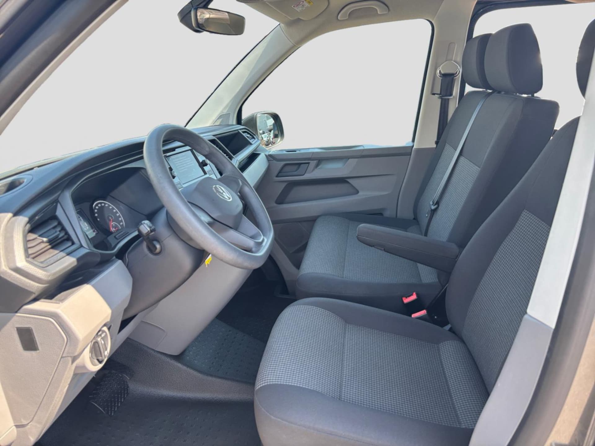 Volkswagen T6.1 Transporter Kombi kurzer Radstand