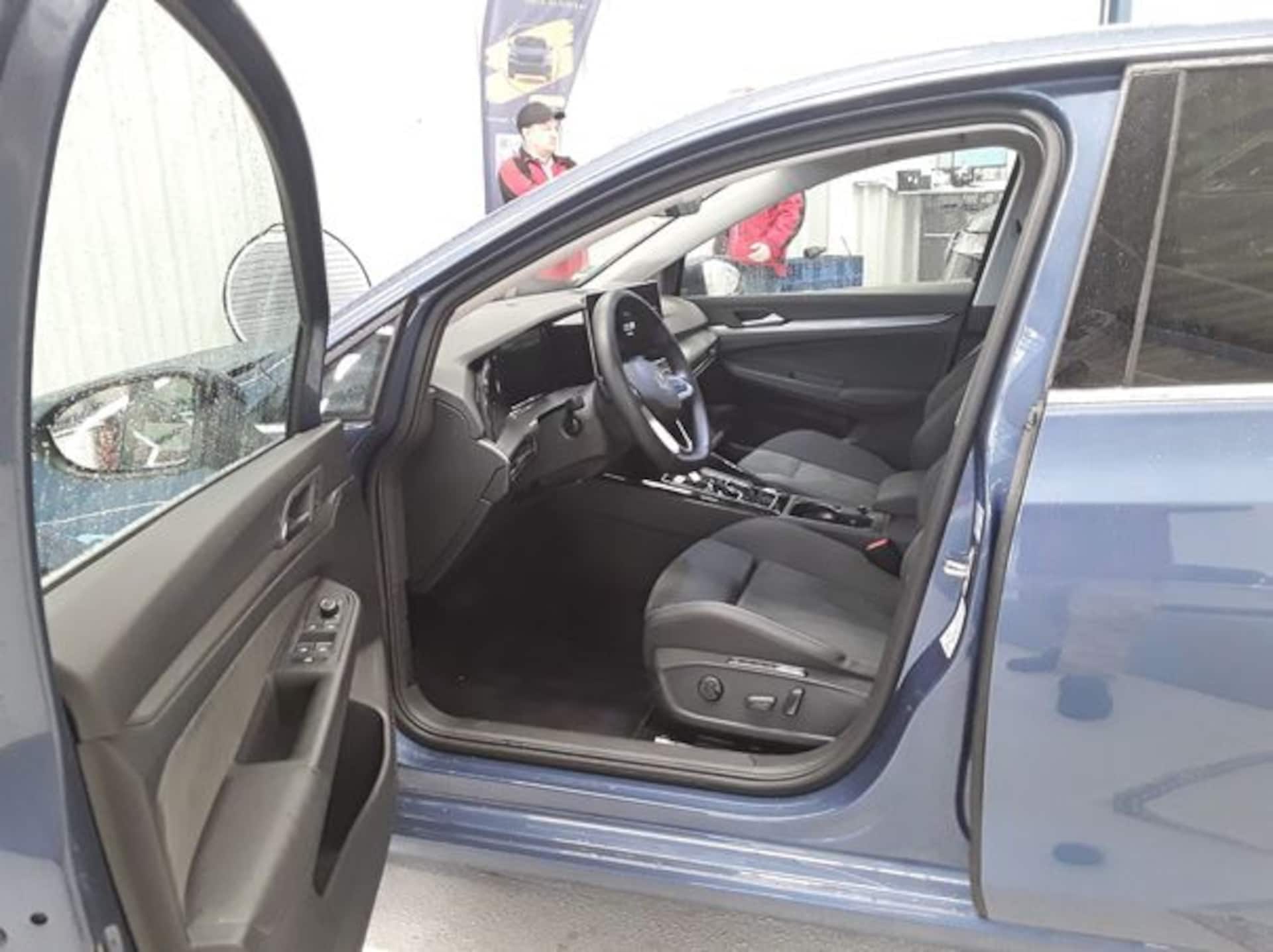 Volkswagen Golf Style