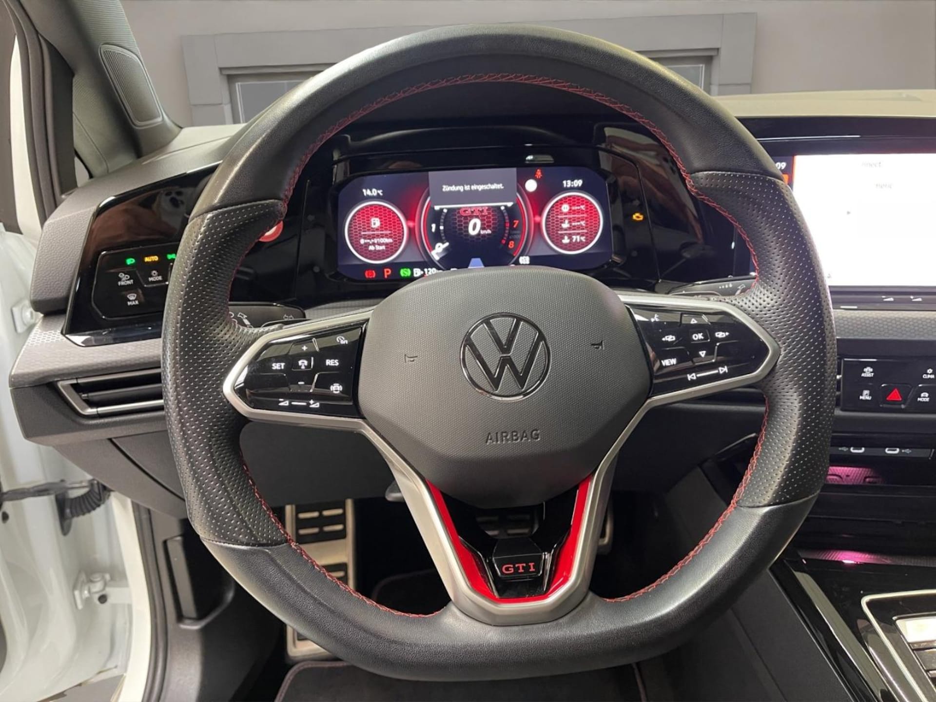Volkswagen Golf GTI