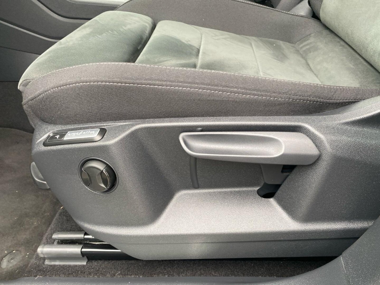 Volkswagen Tiguan – Bild 20