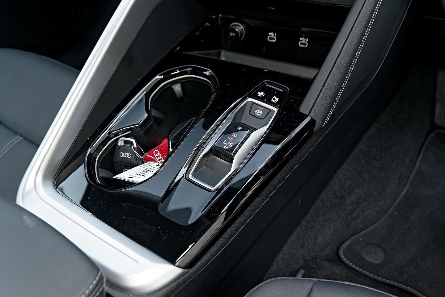 Image about Audi Q5 SUV TFSI 150 kW