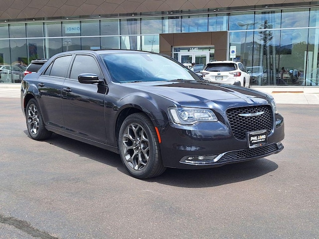 2017 Chrysler 300
