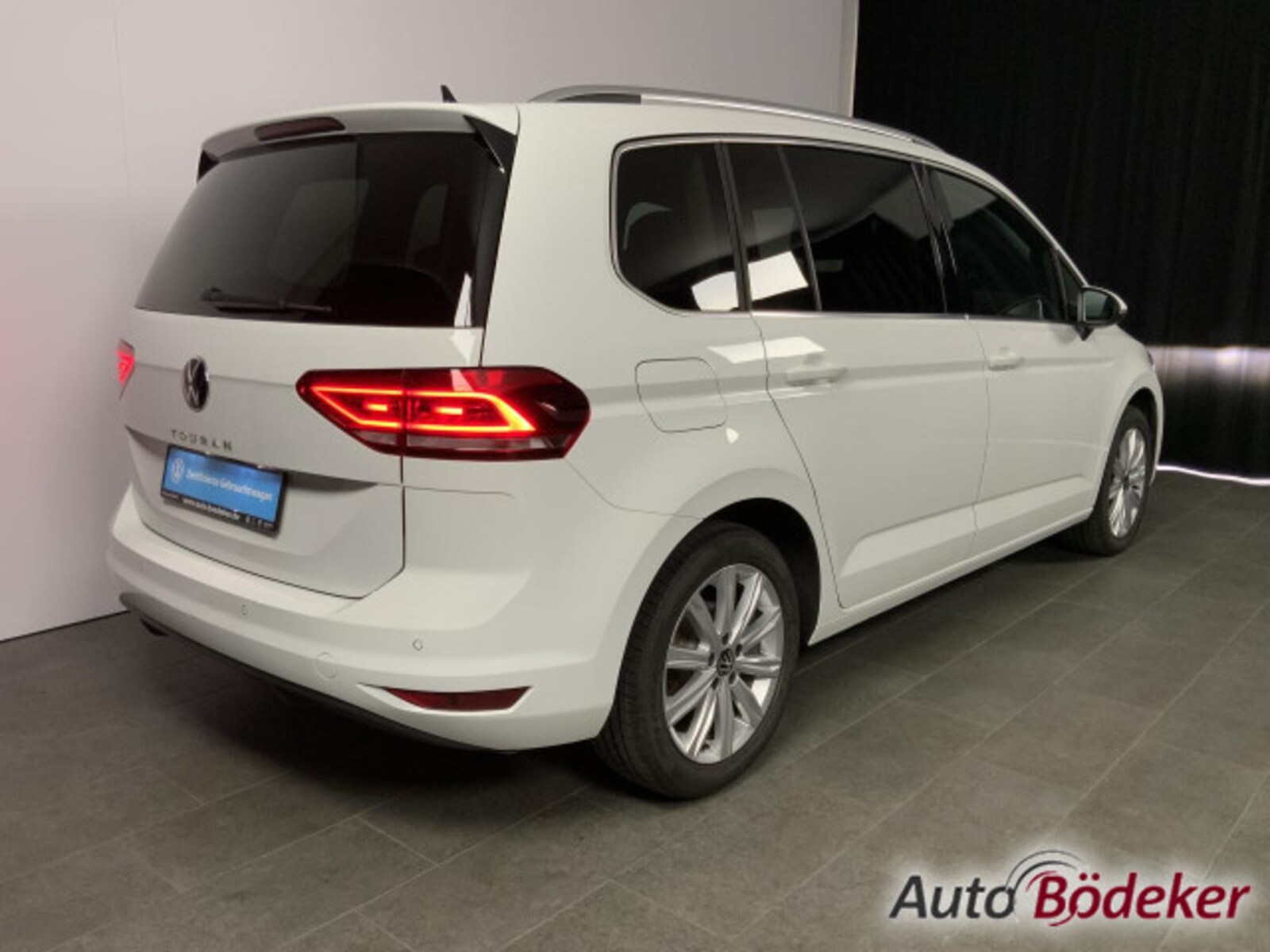 Volkswagen Touran – Bild 7