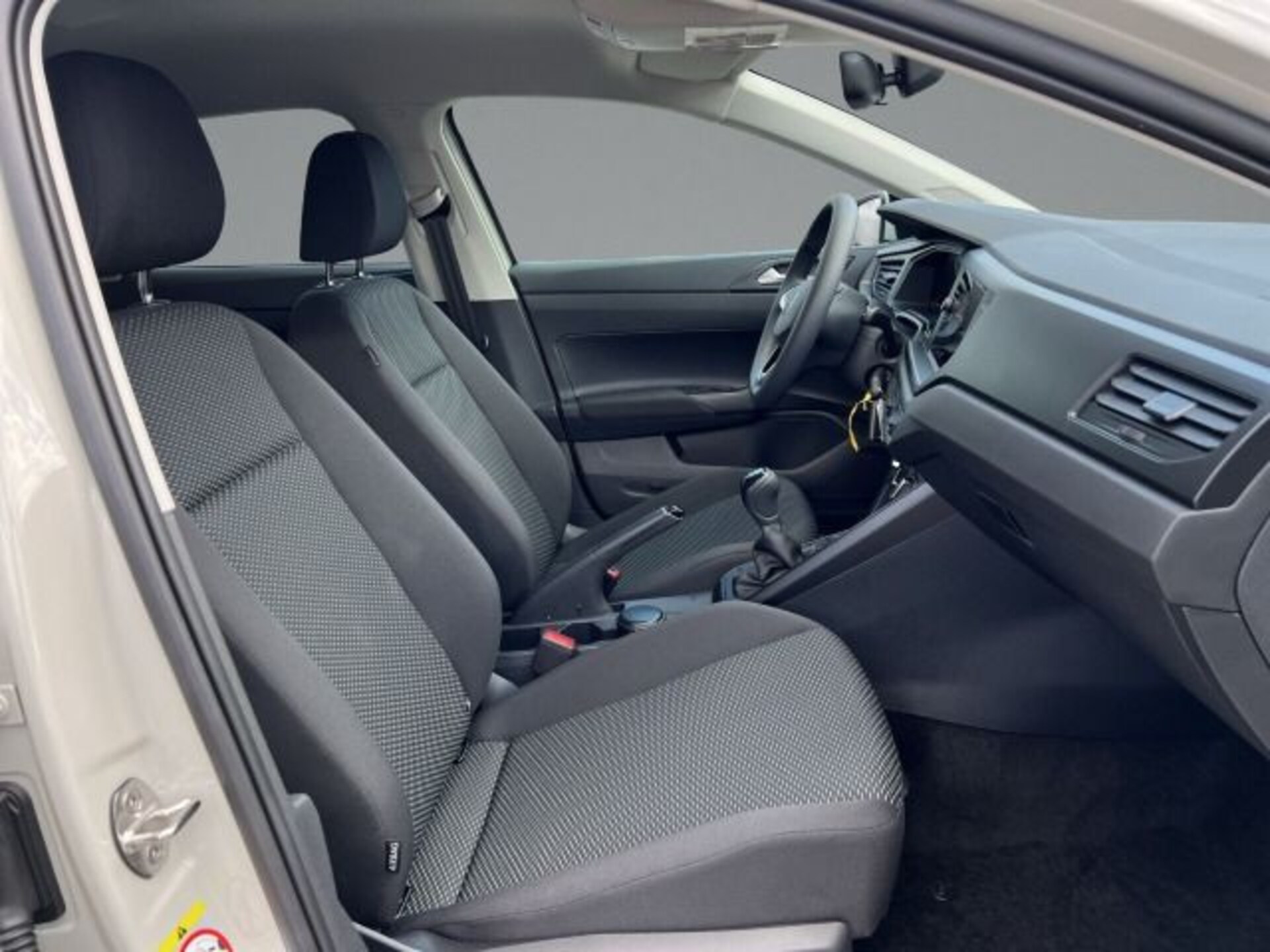 Volkswagen Polo Basis-Modell