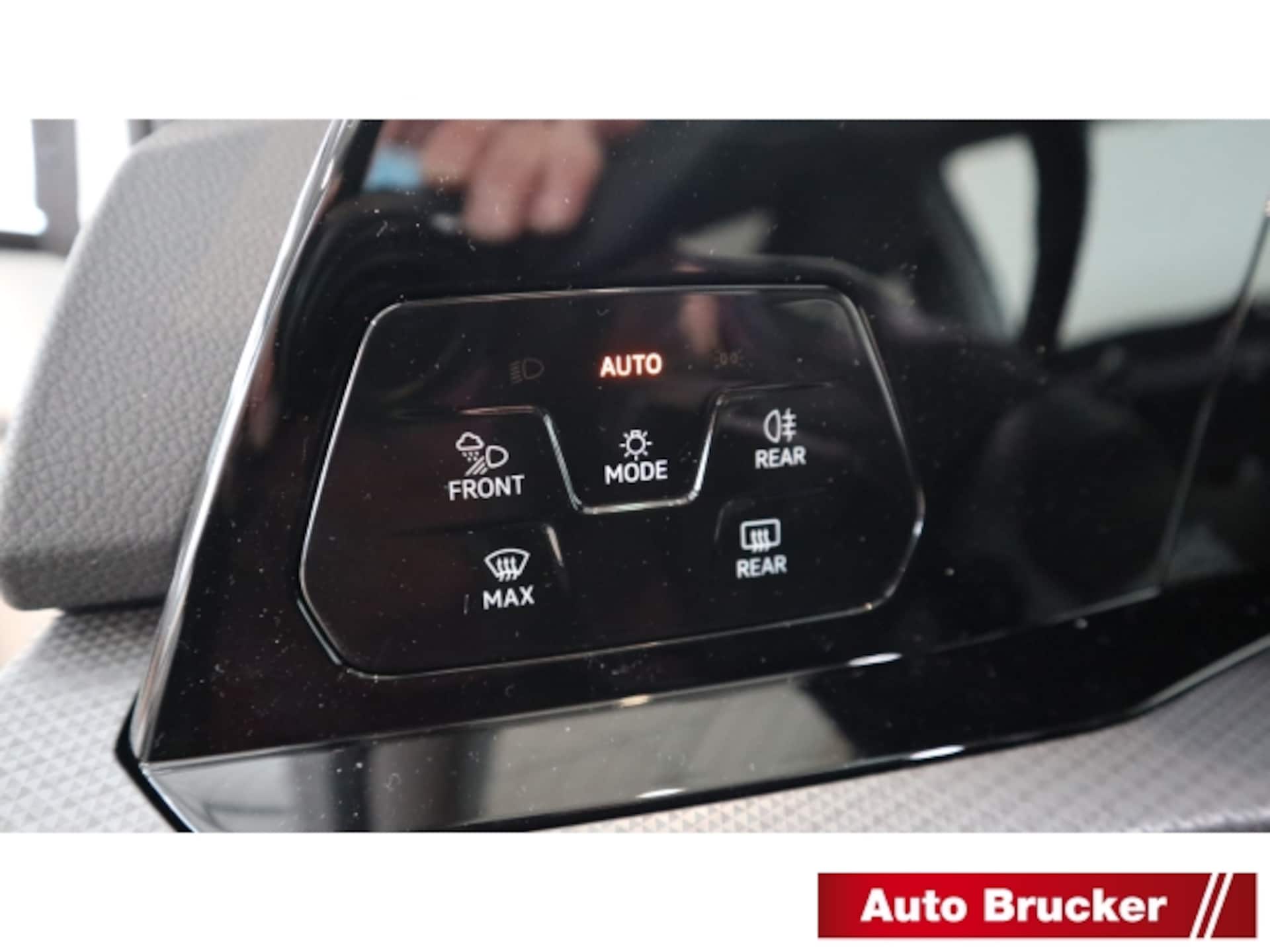 Volkswagen Golf Active