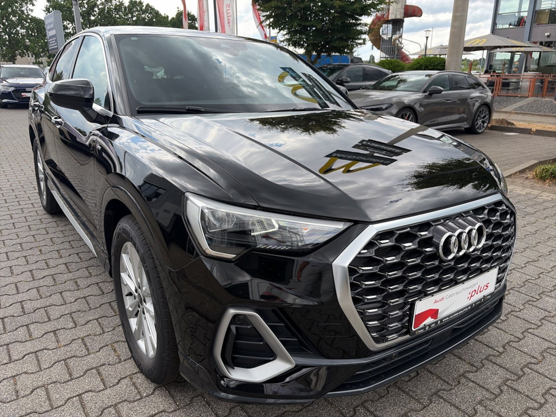 Audi Q3 Sportback S line