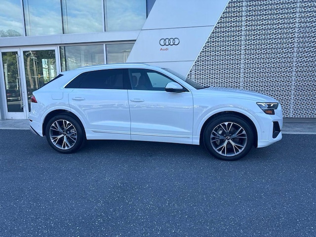 2026 Audi Q8