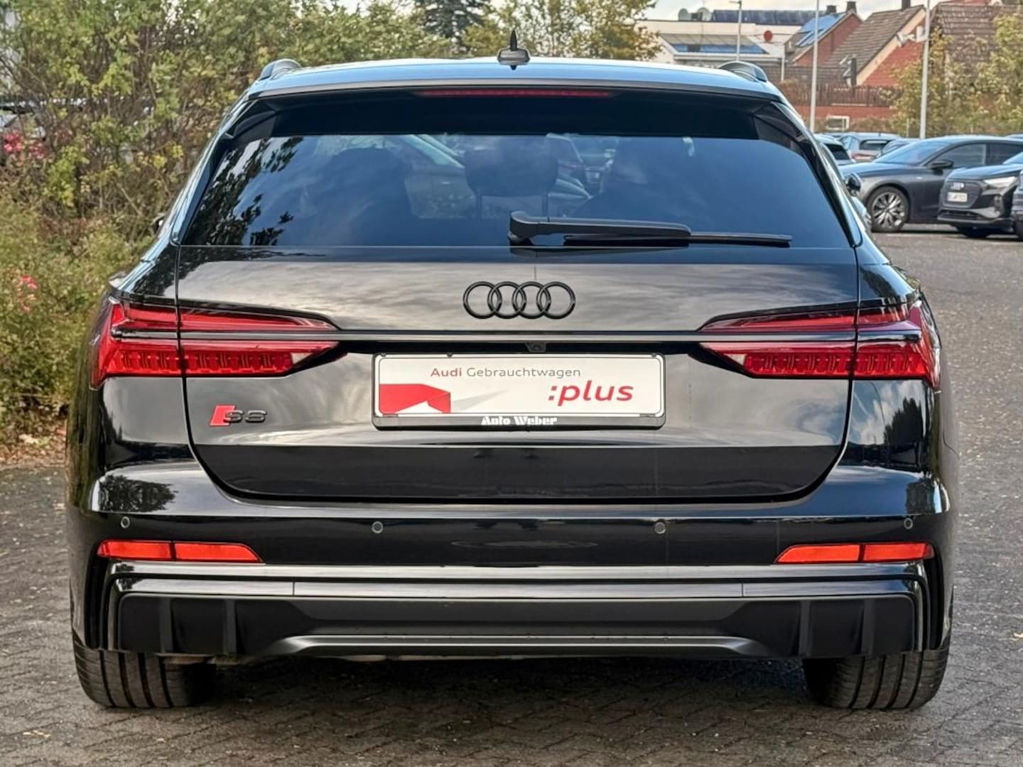 Bild über Audi S6 Avant TDI quattro tiptronic - für weitere Informationen kontaktieren Sie den Audi Partner