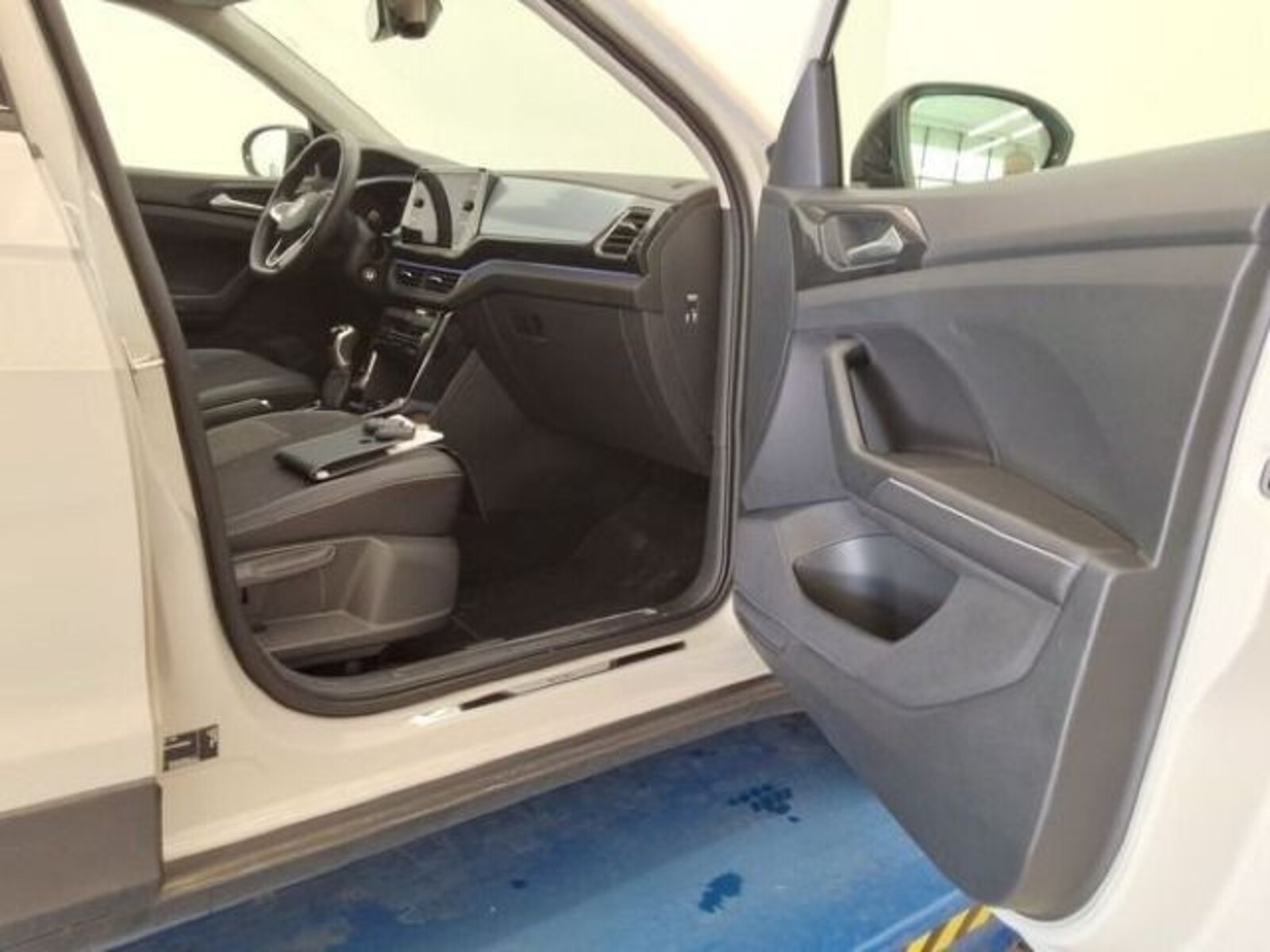 Volkswagen T-Cross – Bild 7