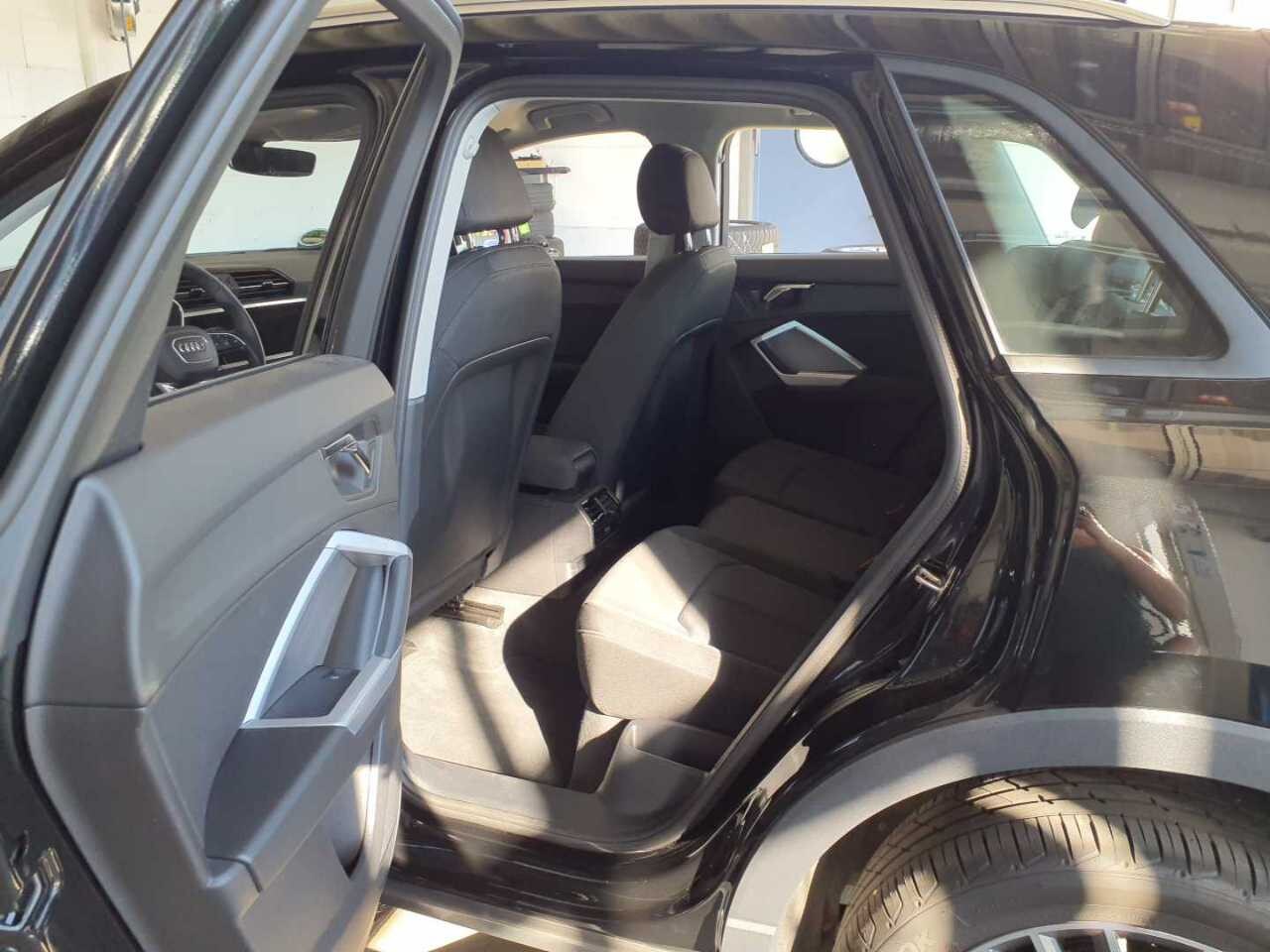Image about Audi Q3 40 TFSI quattro S tronic