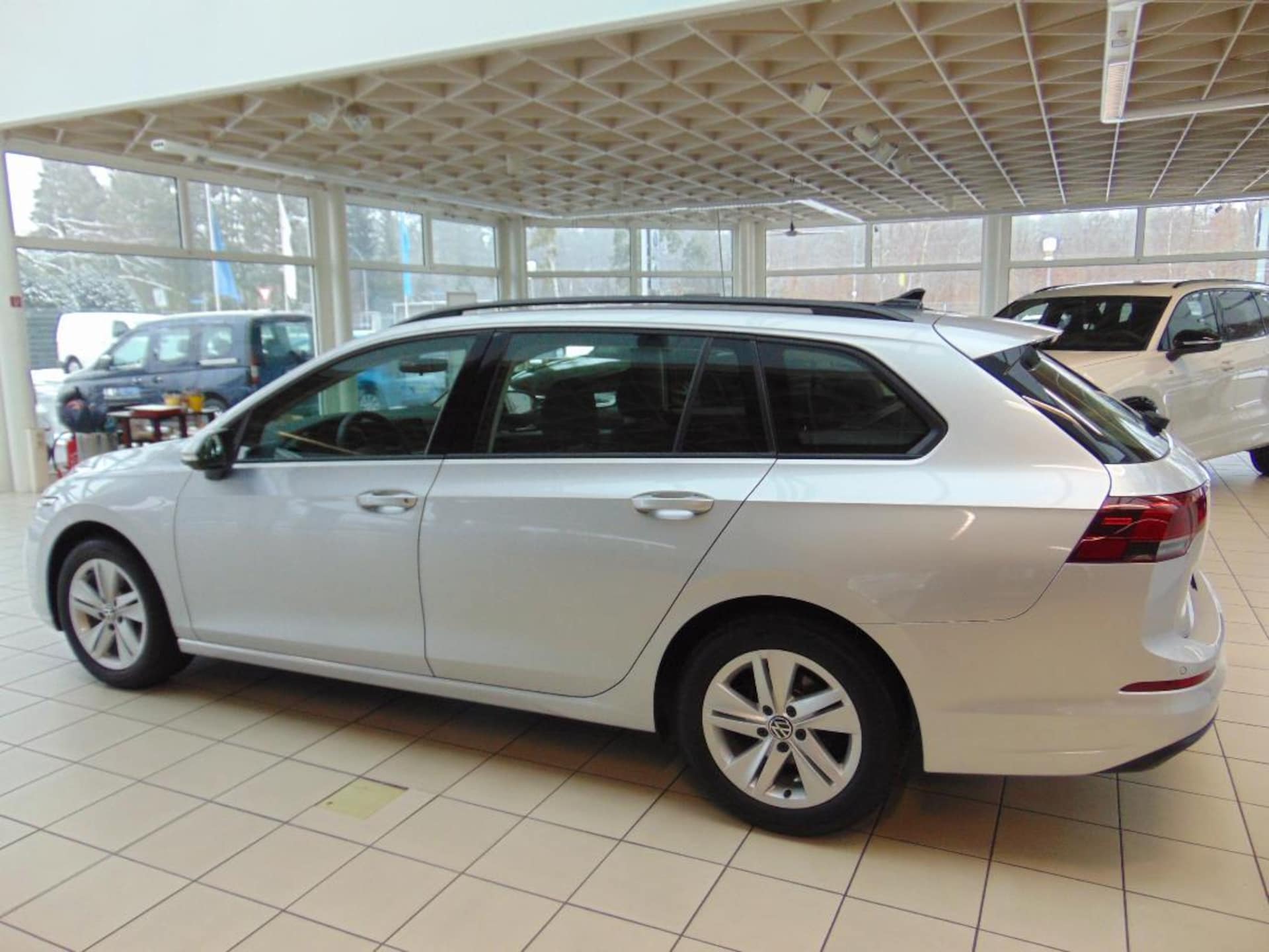 Volkswagen Golf Variant Life