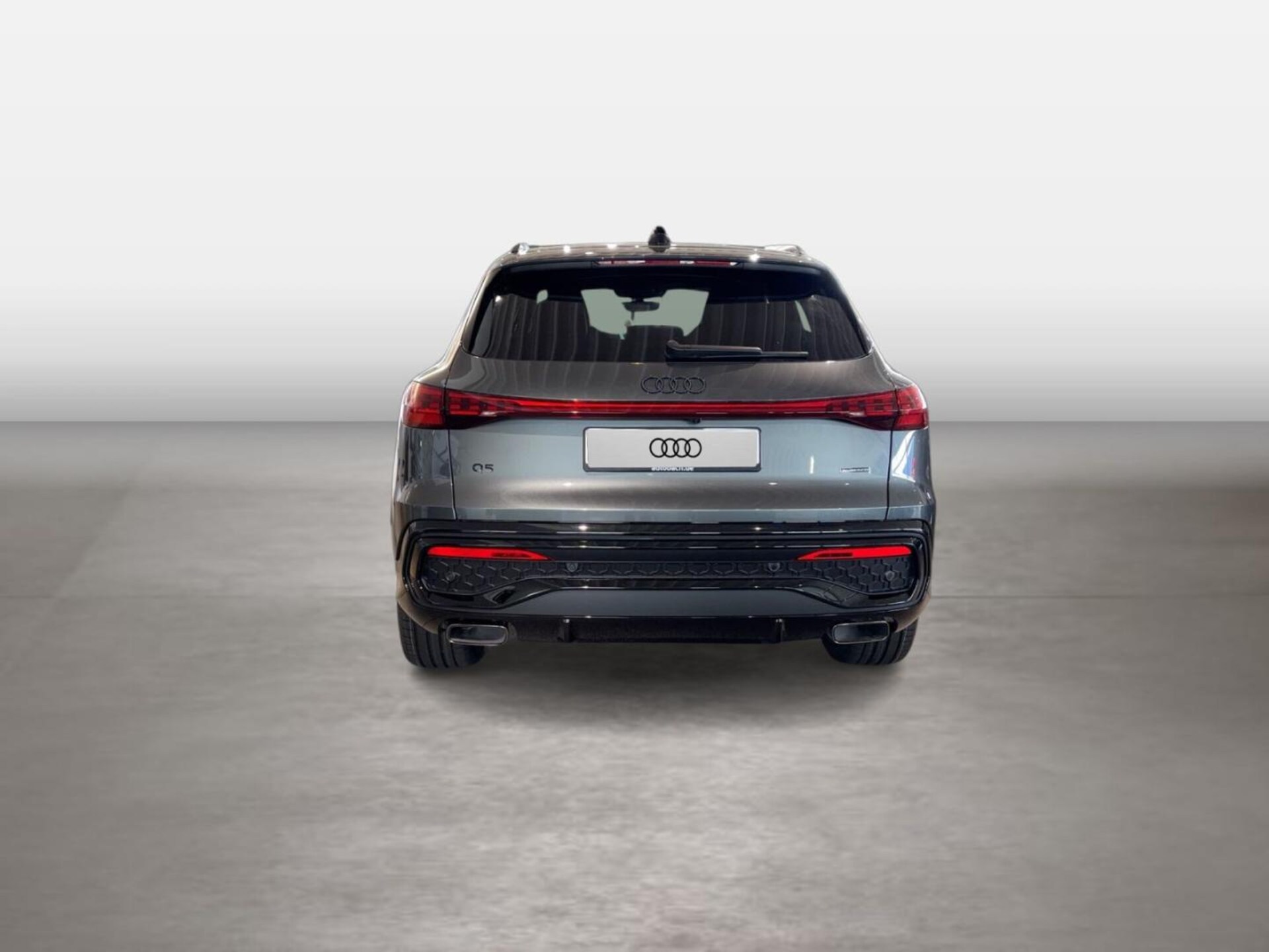 Audi Q5 SUV e-hybrid edition one