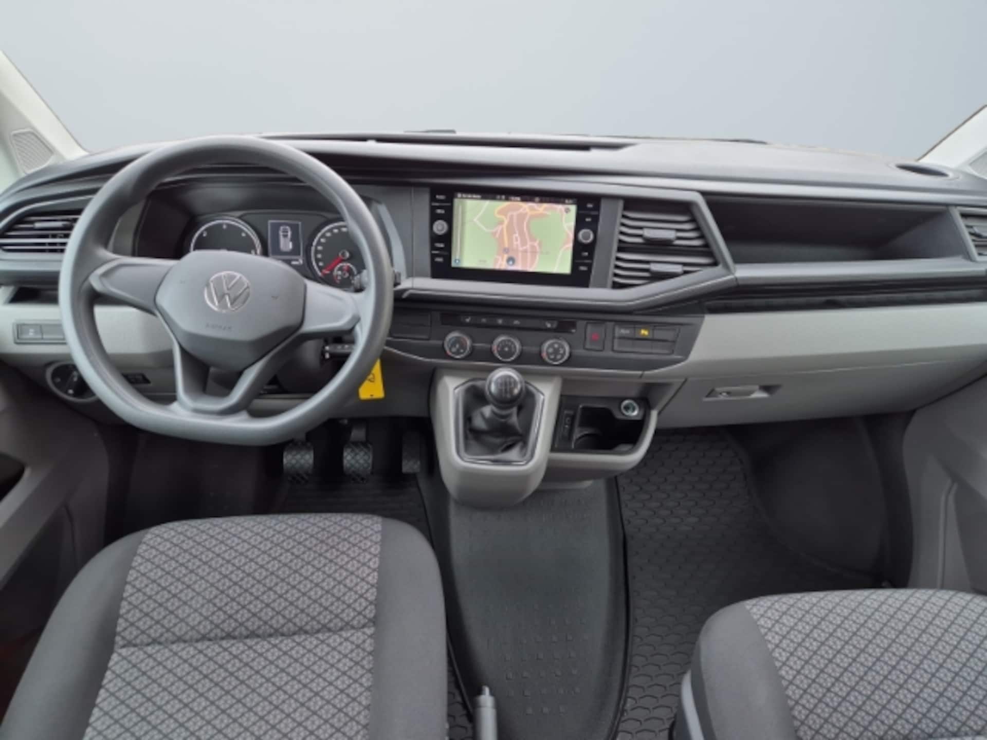Volkswagen T6.1 Caravelle kurzer Radstand Trendline