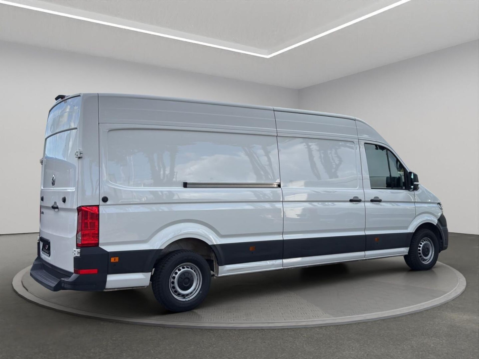 Volkswagen Crafter Kasten langer Radstand