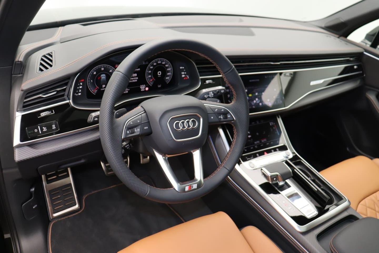Bild über Audi Q7 SUV S line business TDI quattro 210 kW tiptronic - für weitere Informationen kontaktieren Sie den Audi Partner