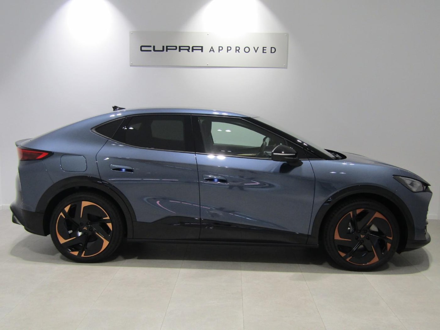CUPRA Tavascan VZ First Edition Dual Motor AWD 77kWh 250 kW (340 CV) — photo 3