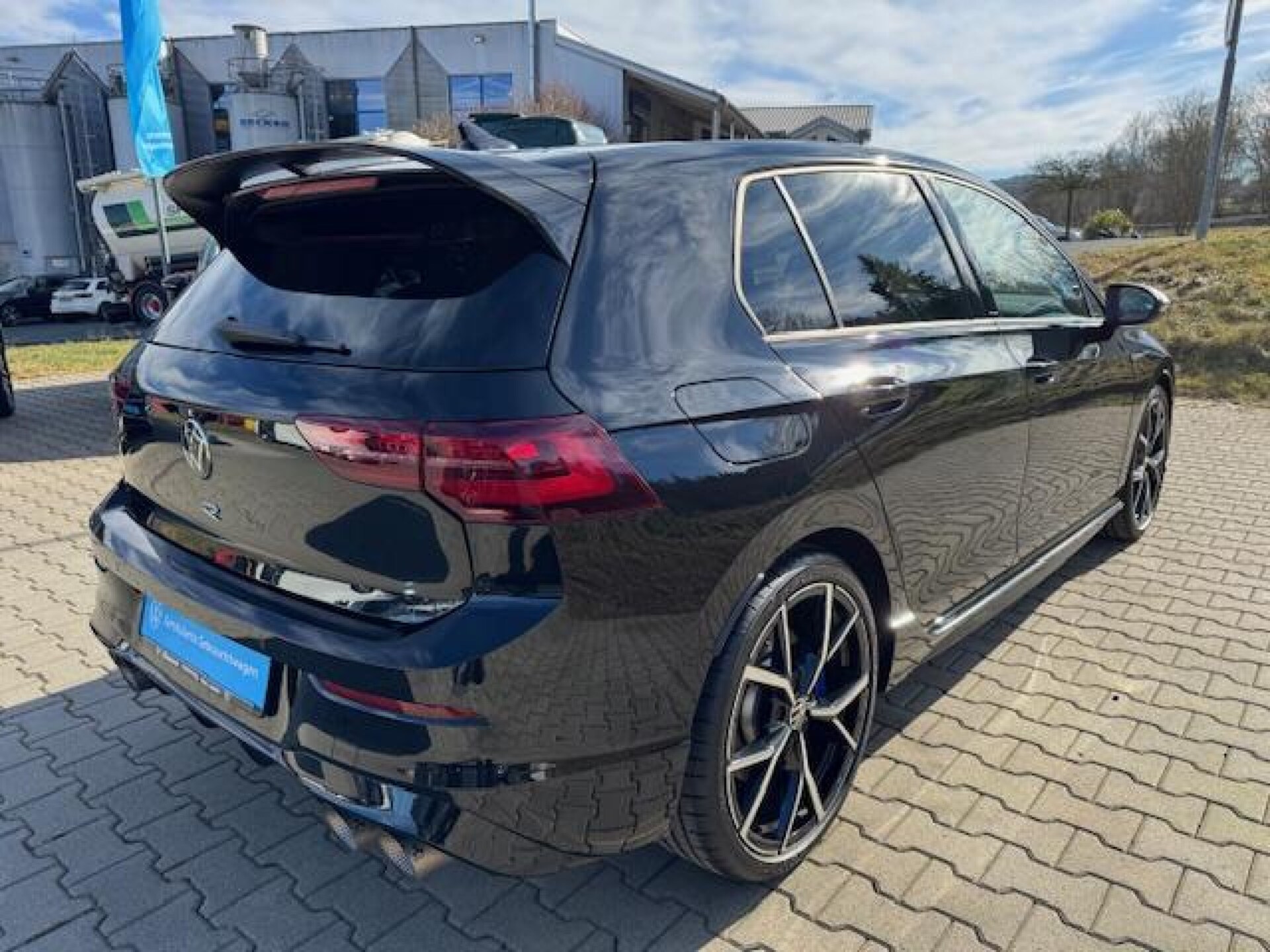 Volkswagen Golf R