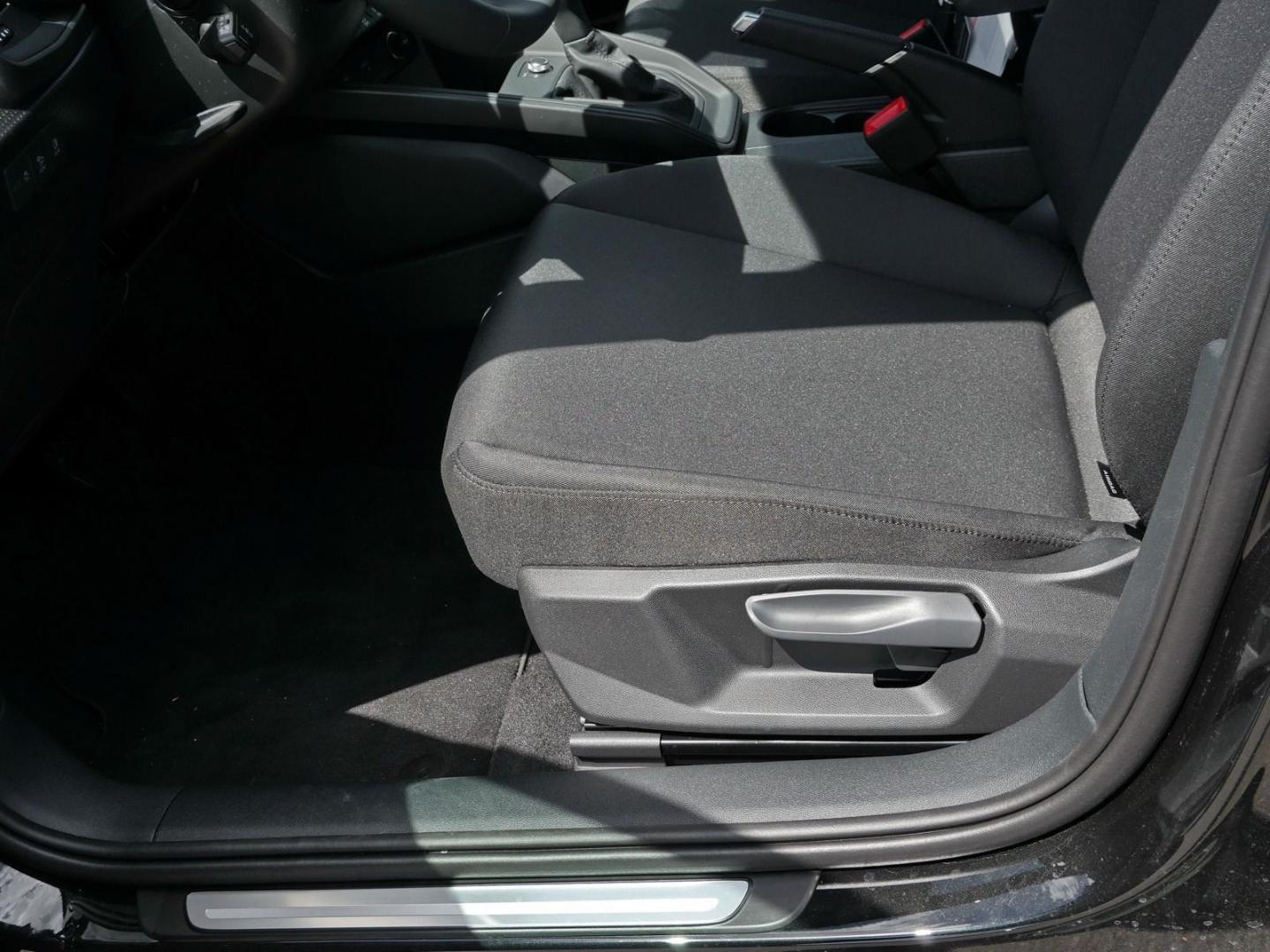 Bild über Audi A1 Sportback advanced 25 TFSI S tronic - für weitere Informationen kontaktieren Sie den Audi Partner
