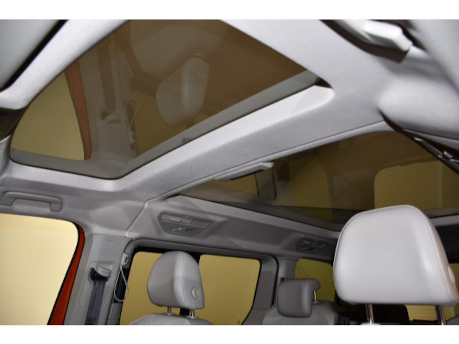Volkswagen Multivan Life