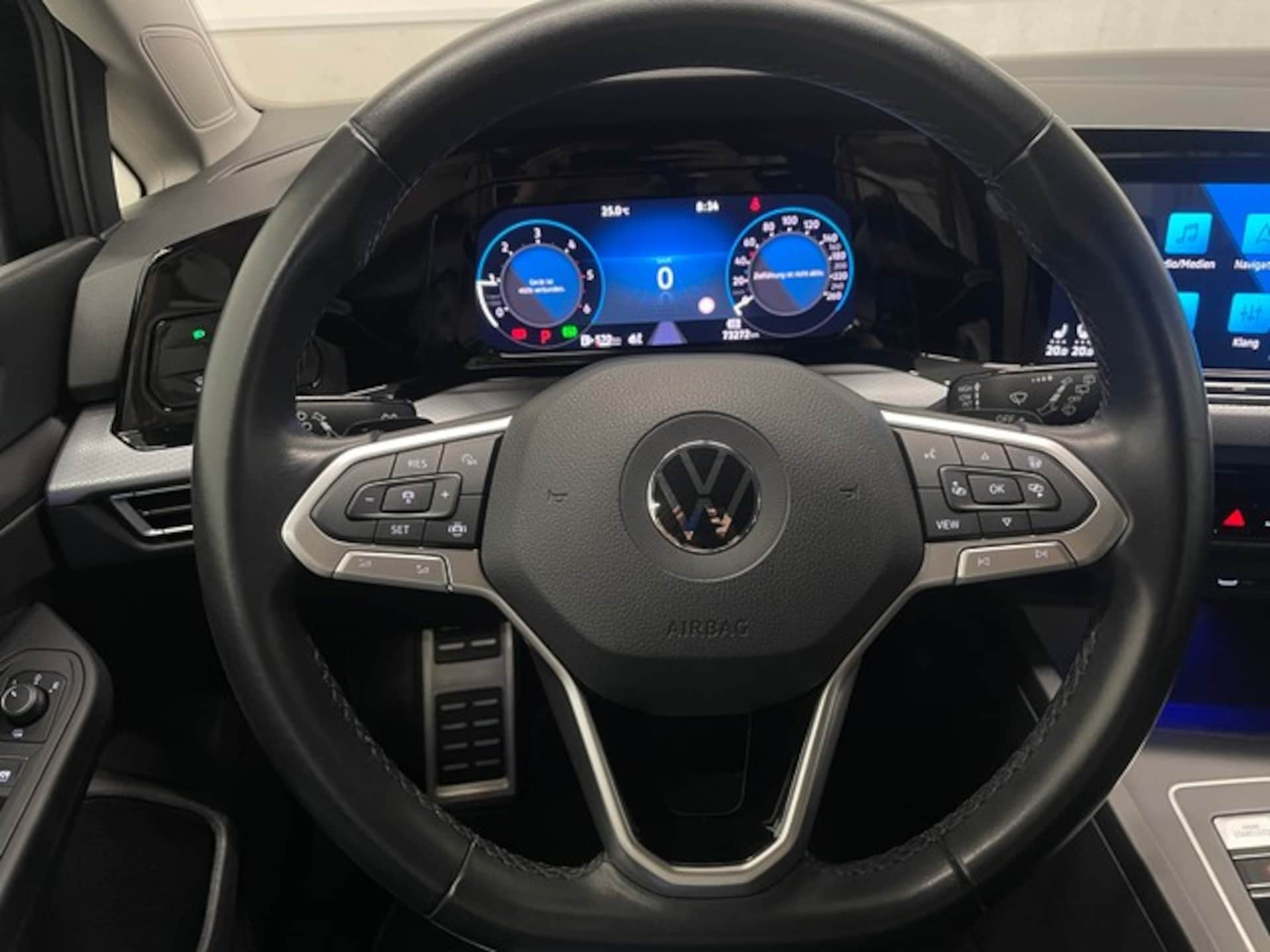 Volkswagen Golf Variant Active