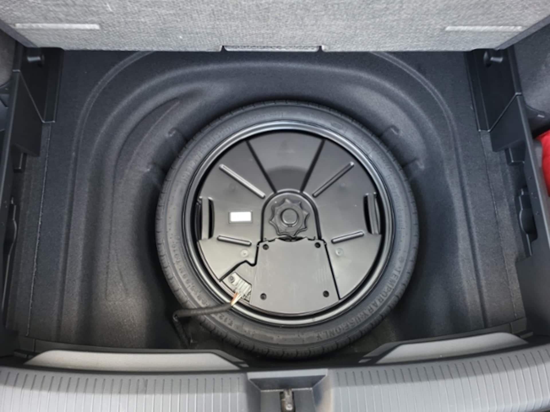Volkswagen Golf Variant R-Line