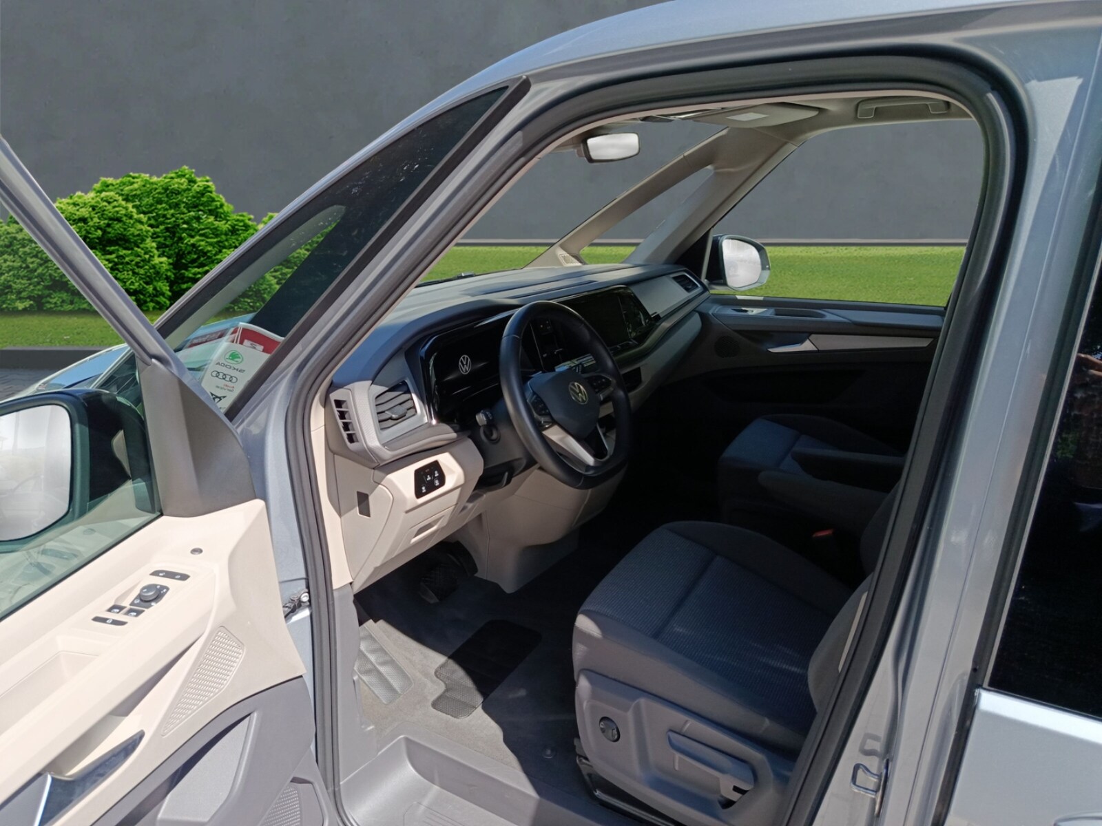 Volkswagen Multivan – Bild 9