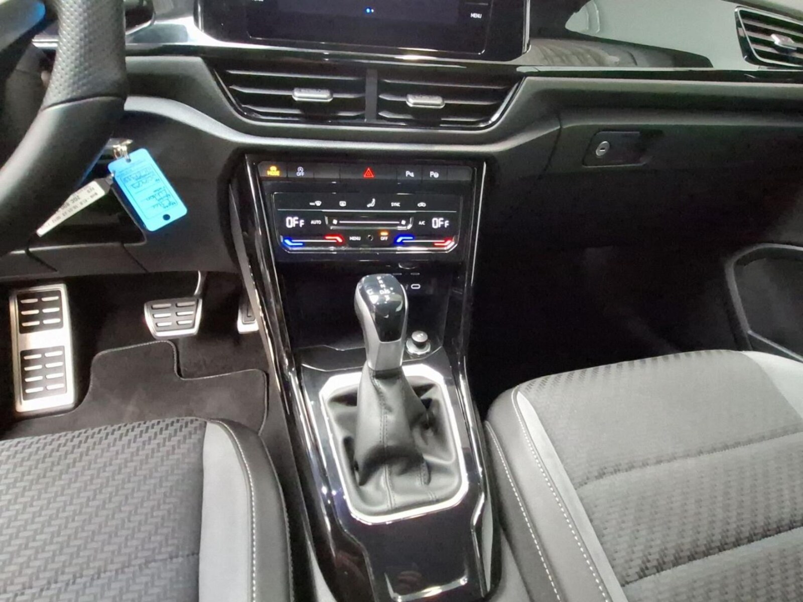 Volkswagen T-Roc Cabriolet – Bild 15