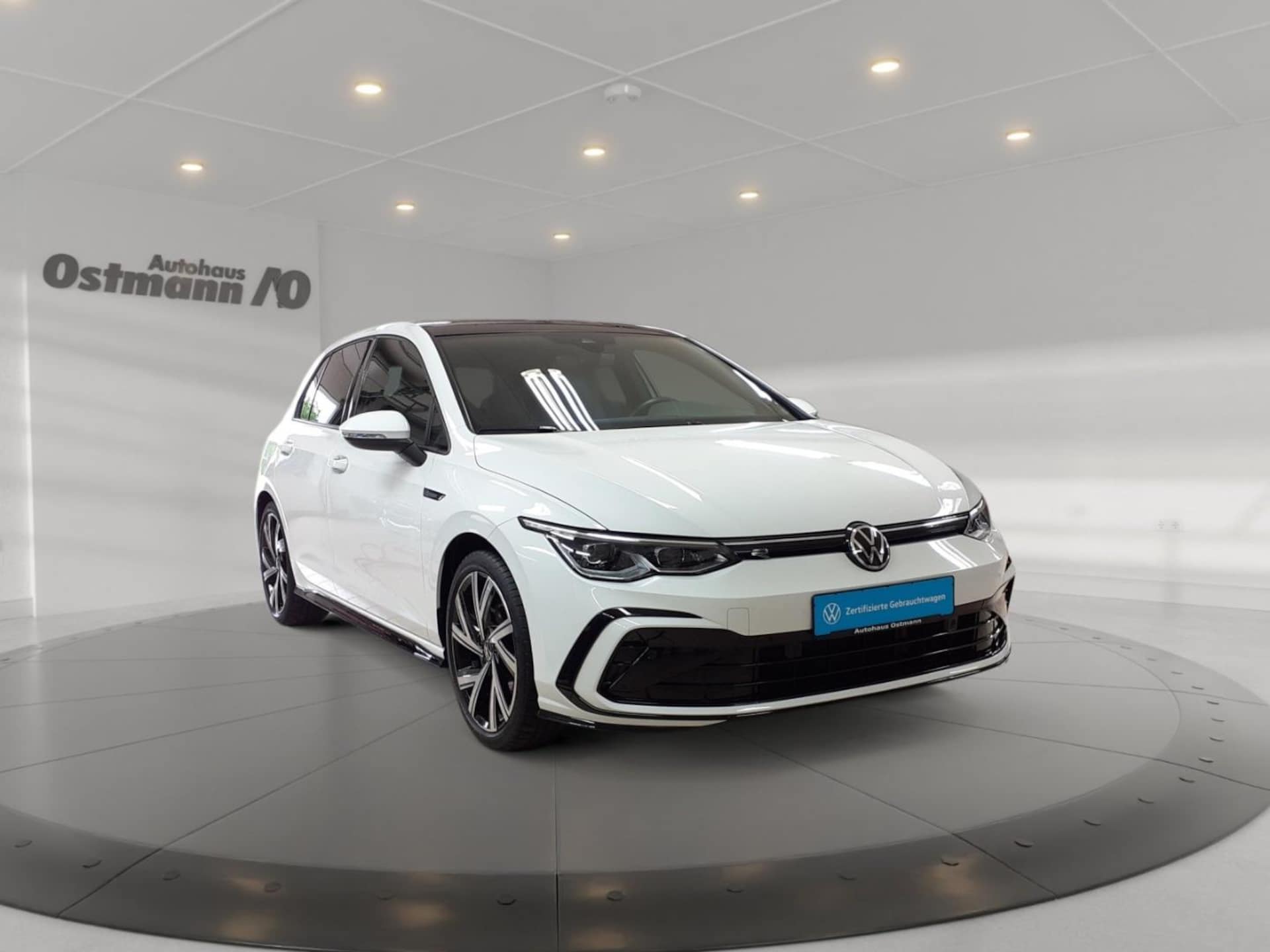 Volkswagen Golf R-Line