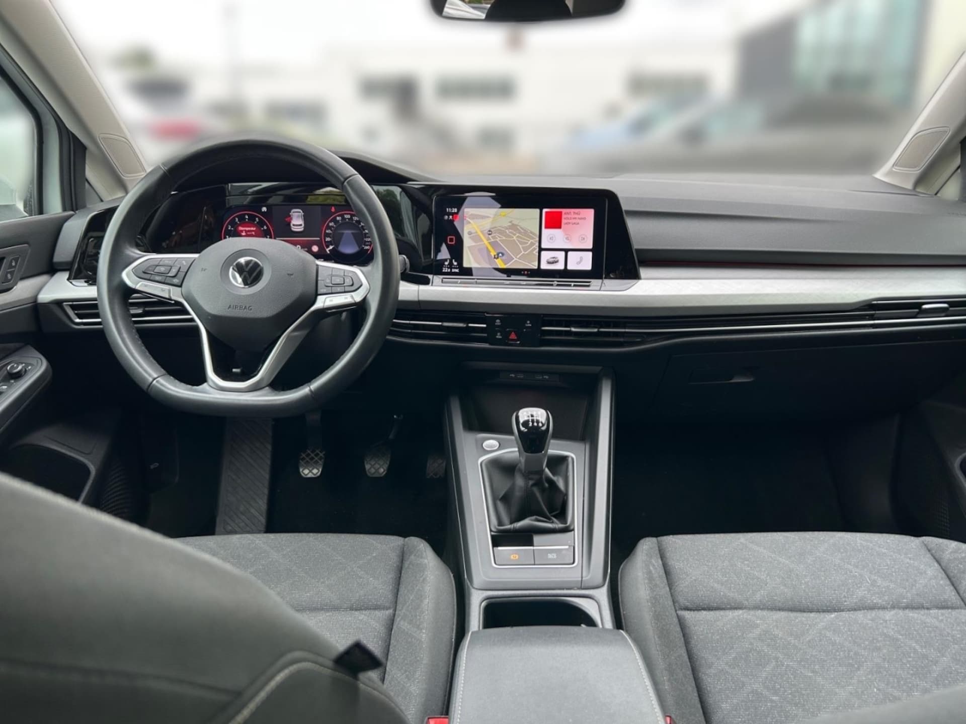 Volkswagen Golf Life