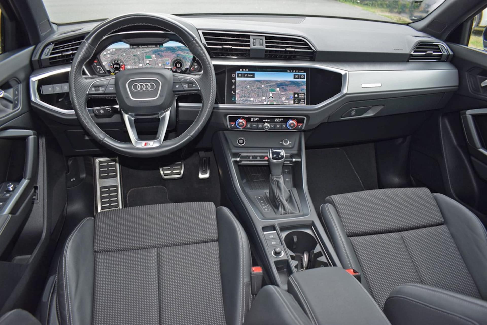 Audi Q3 SUV S line