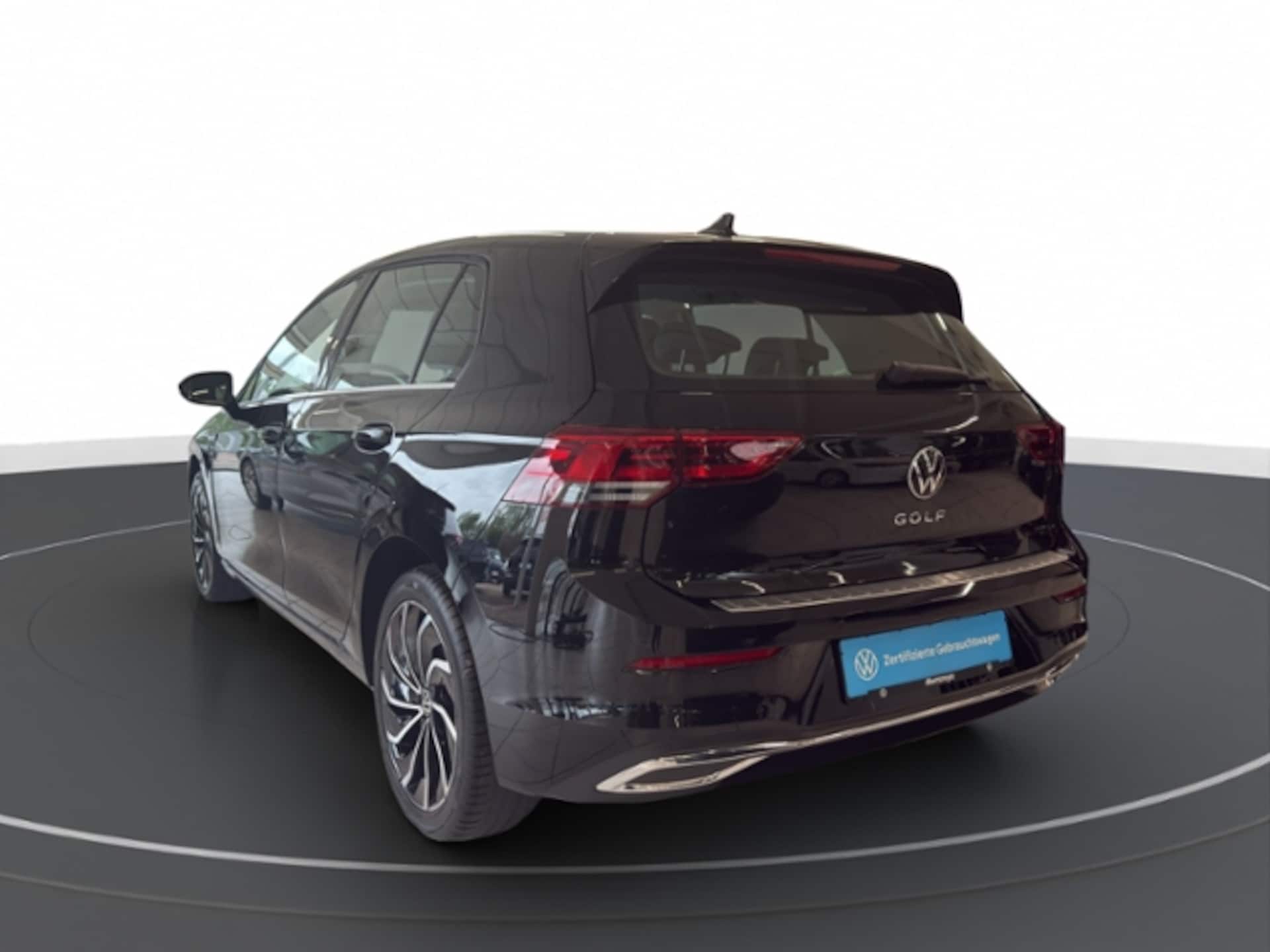 Volkswagen Golf Style