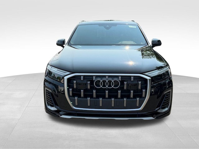 2025 Audi Q7 Premium Plus - Photo 2