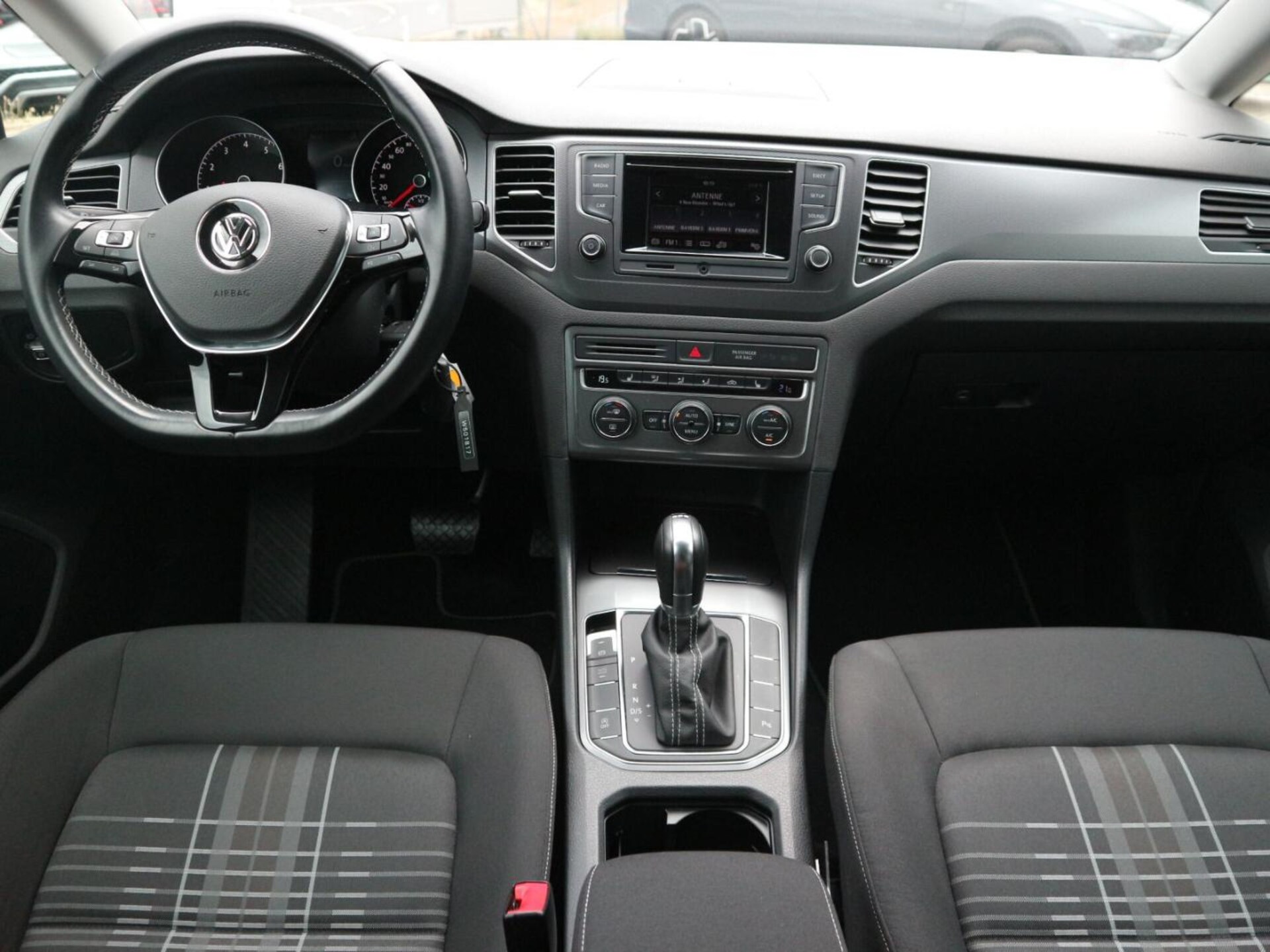 Volkswagen Golf Sportsvan LOUNGE
