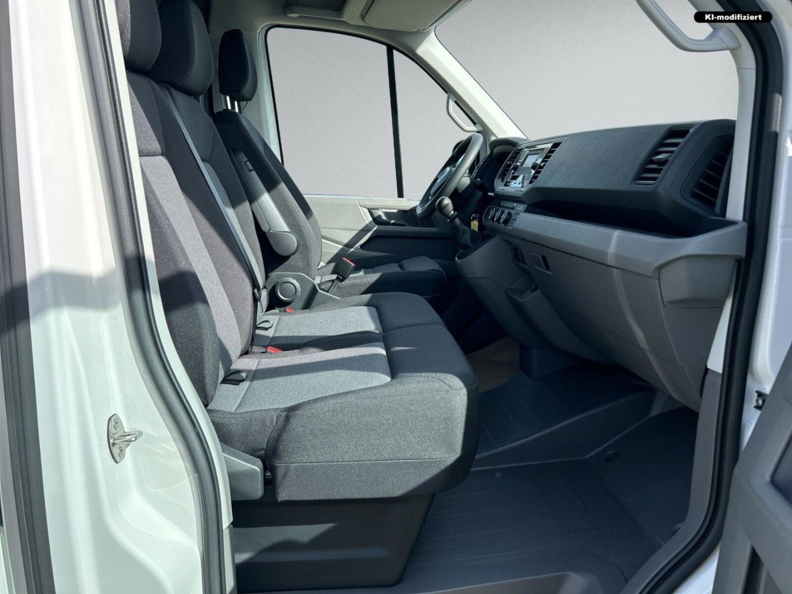 Volkswagen Crafter Kasten langer Radstand – Bild 9