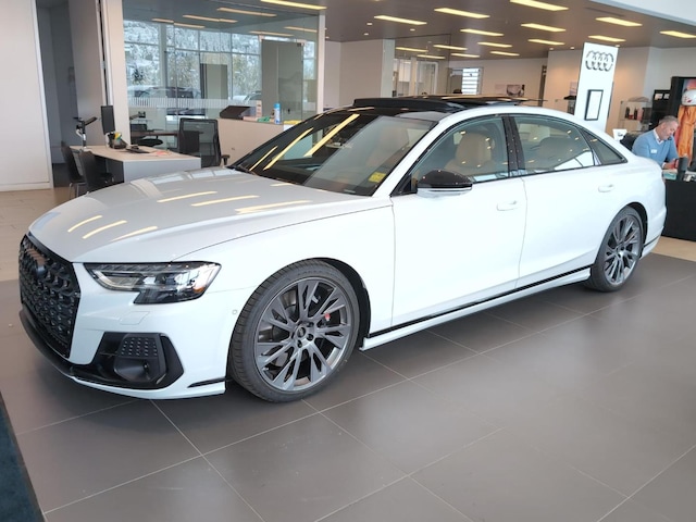 Photo of 2027 Audi S8 L