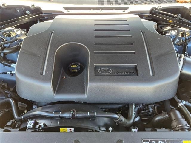 2021 Land Rover Defender SE - Photo 6