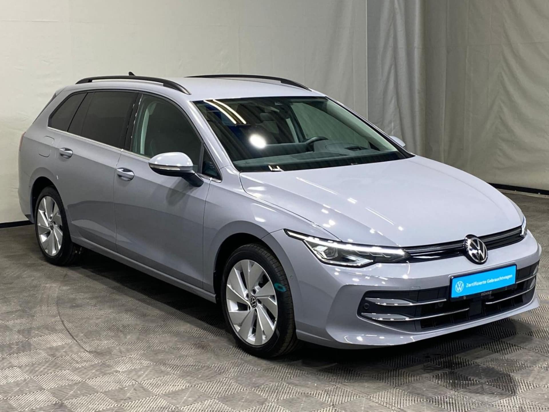 Volkswagen Golf Variant Style