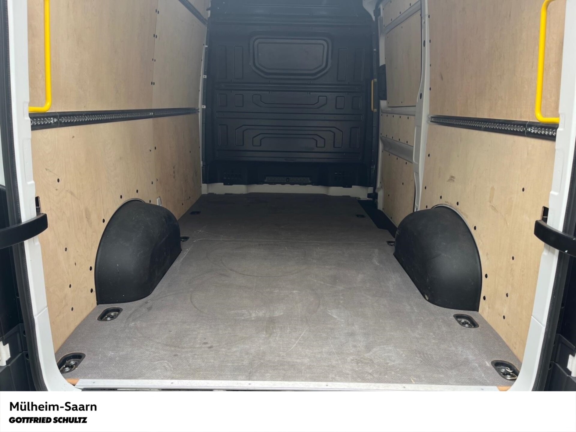 Volkswagen Crafter Kasten mittlerer Radstand