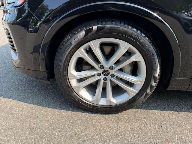 2025 Audi Q7 Premium Plus - Photo 9