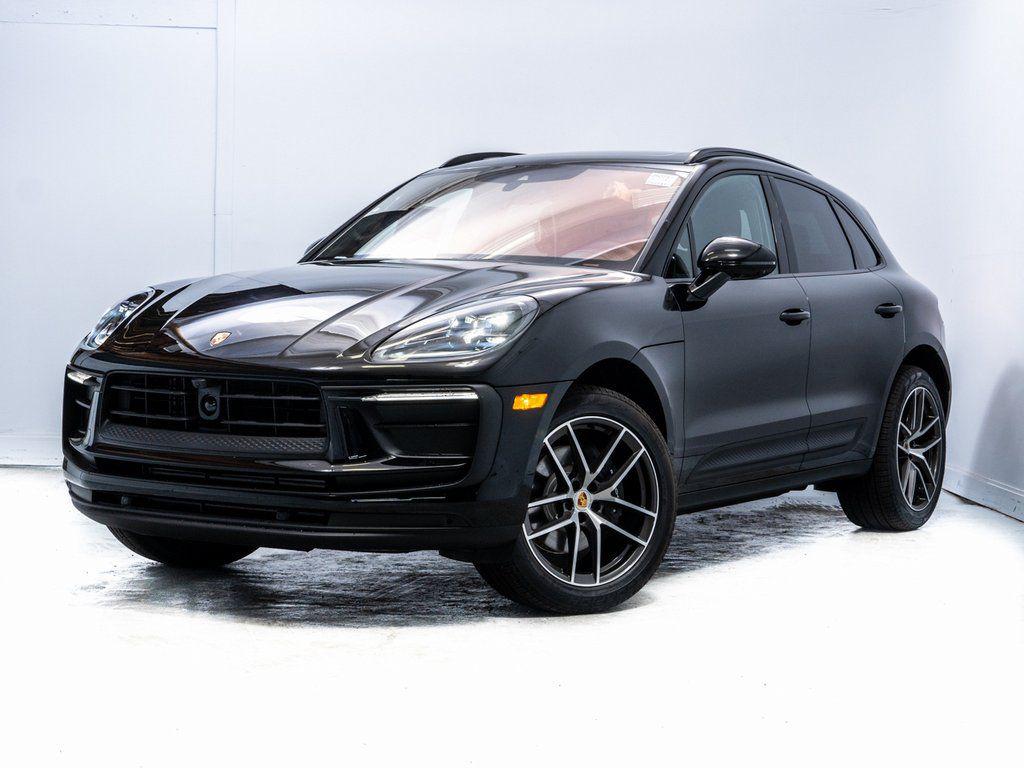 2025 Porsche Macan T's photo