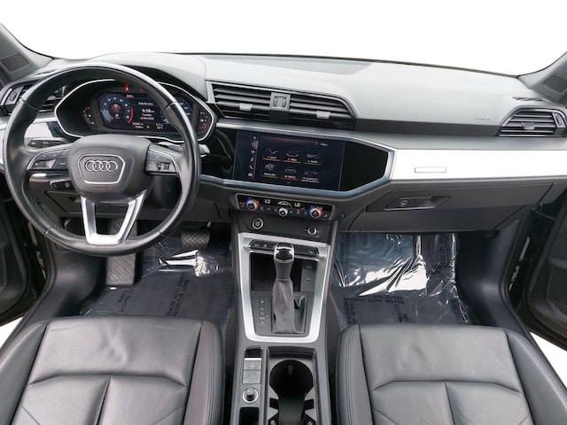 2021 Audi Q3 S Line Premium - Photo 9