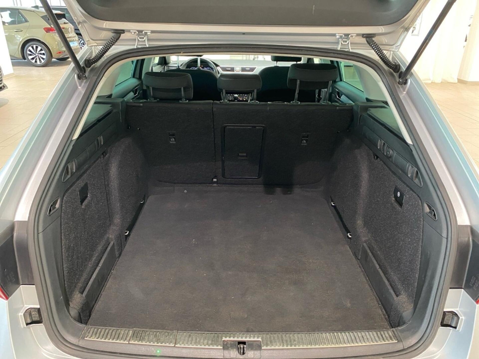 Skoda Superb Combi Ambition